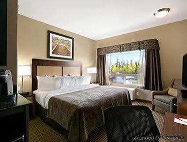 Hotel Ramada By Wyndham Conklin Extérieur photo